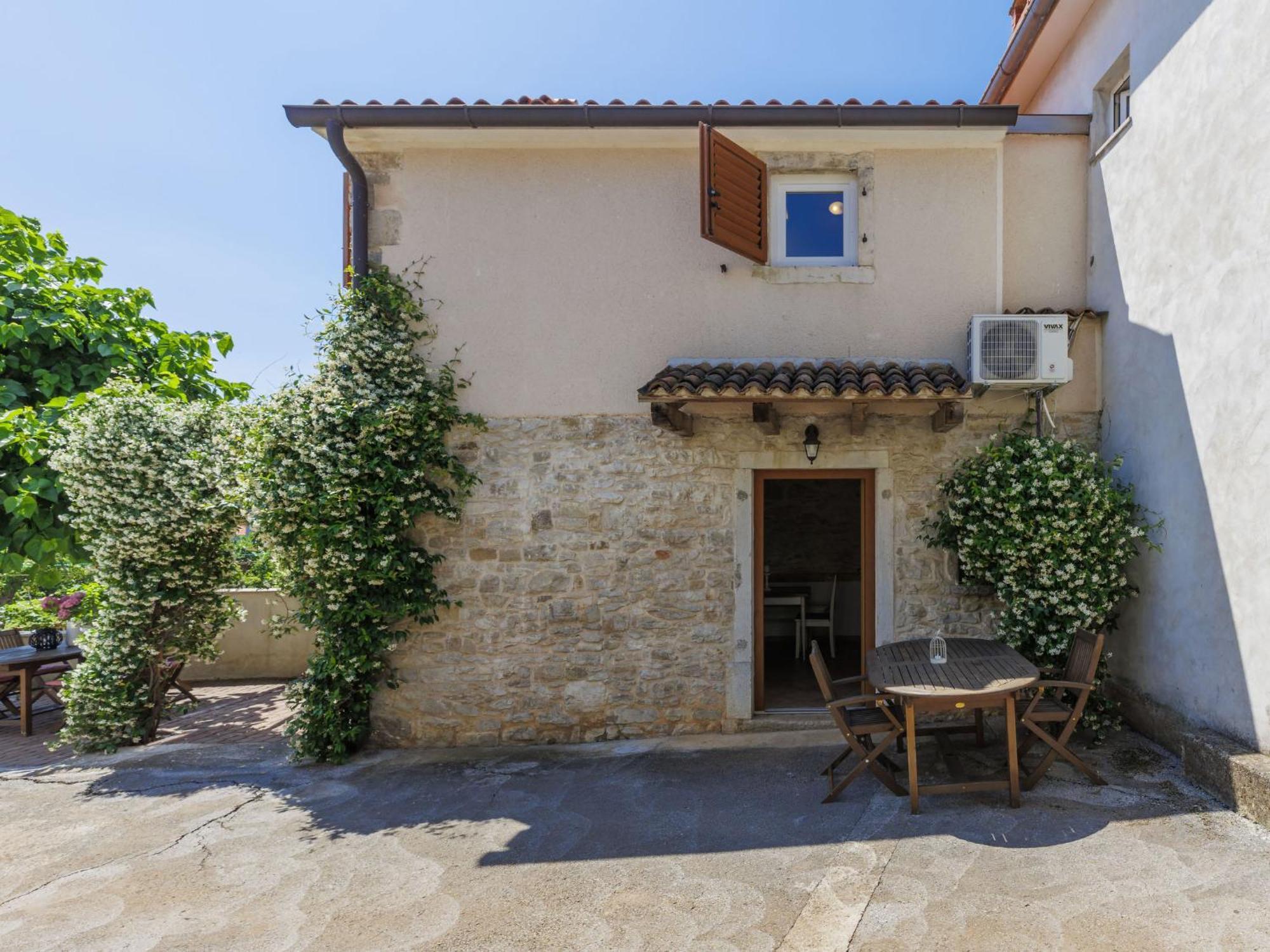 Holiday Home Pinia I - Kst126 By Interhome Kaštelir Exterior foto